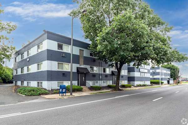 Park Circle Apartments property